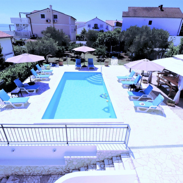 Villa Mendula , Villa Mendula Trogir - Službena web stranica Okrug Gornji