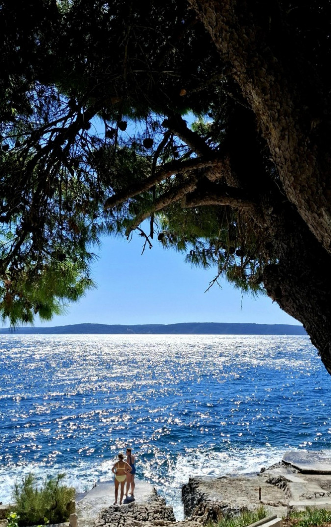 NA&Scaron;E PLAŽE, Villa Mendula Trogir - Službena web stranica Okrug Gornji