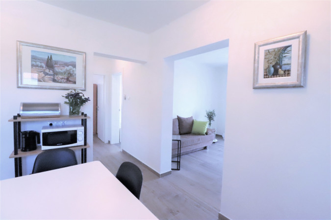 1.KAT , Villa Mendula Trogir - Službena web stranica Okrug Gornji
