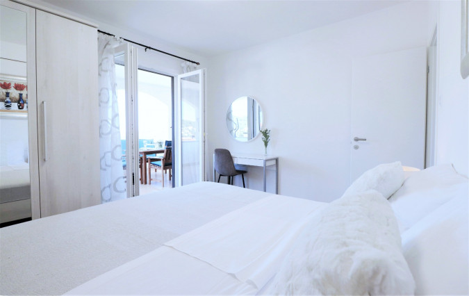 1.KAT , Villa Mendula Trogir - Službena web stranica Okrug Gornji