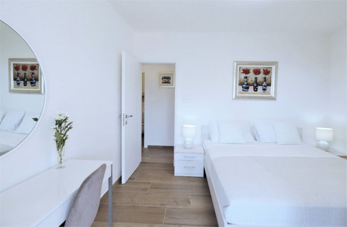 1.KAT , Villa Mendula Trogir - Službena web stranica Okrug Gornji