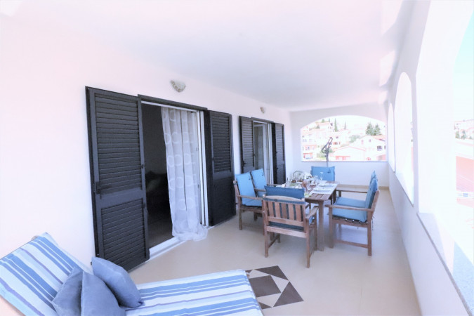 1.KAT , Villa Mendula Trogir - Službena web stranica Okrug Gornji