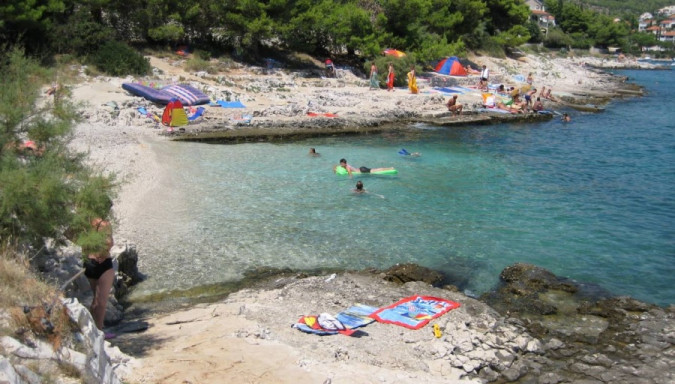 NA&Scaron;E PLAŽE, Villa Mendula Trogir - Službena web stranica Okrug Gornji