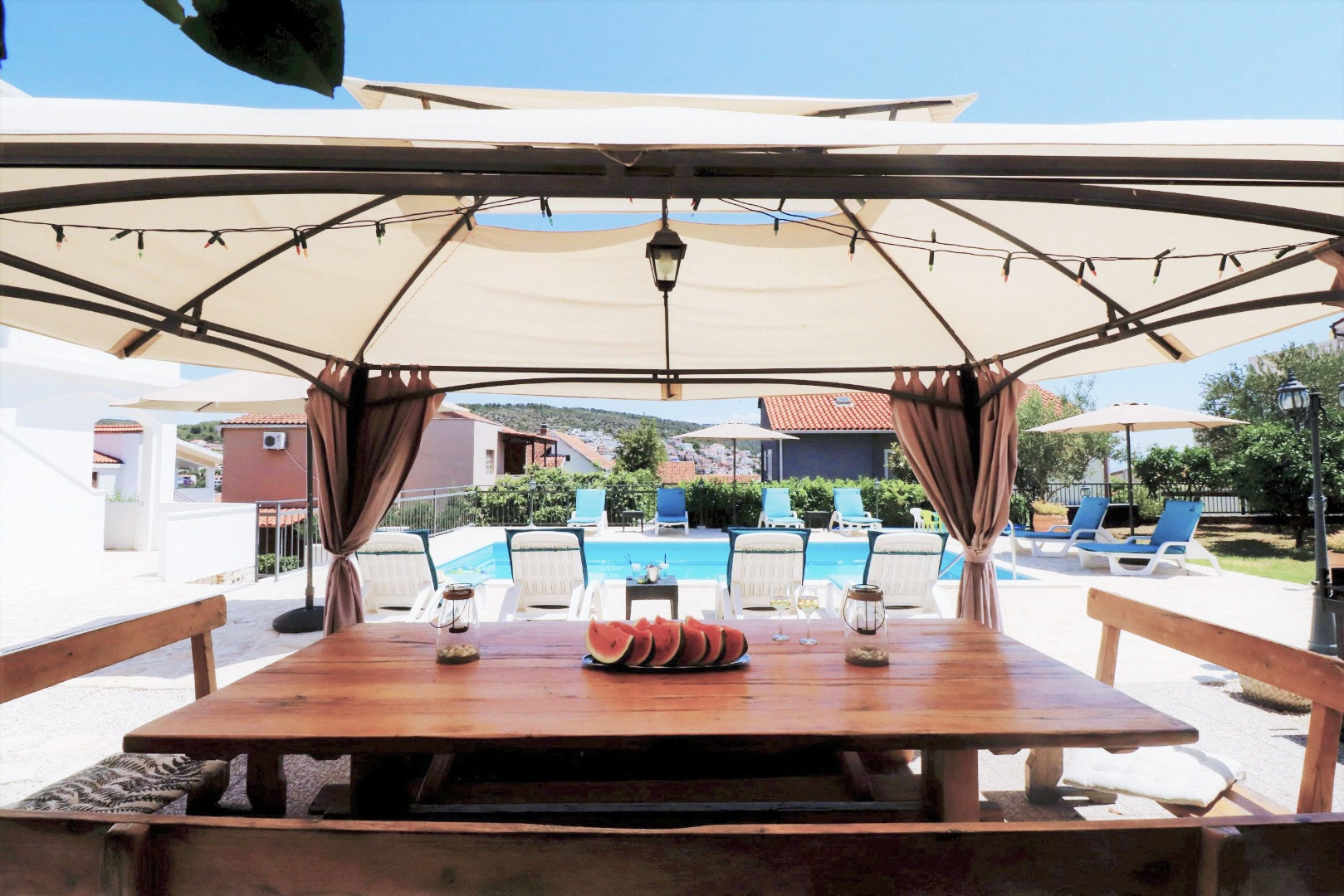 VILLA MENDULA - , Villa Mendula Trogir - Official Website Okrug Gornji